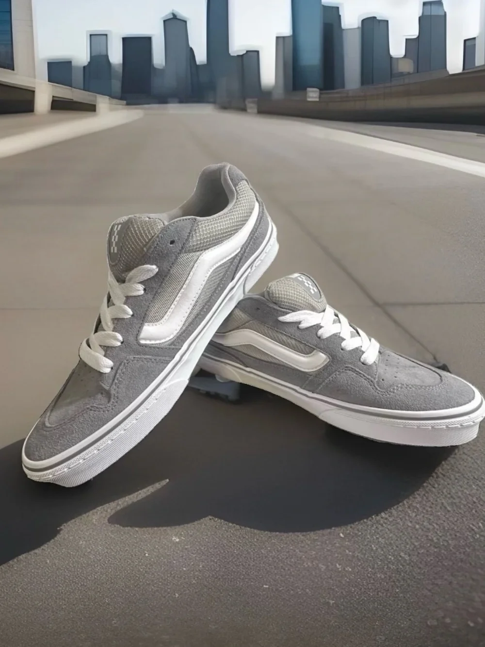 NIB Vans Caldrone Suede/Mesh Drizzle Grey Men’s 9.5 / Women’s 11 Brand New!!